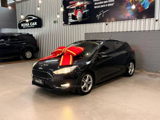FORD FOCUS 1.6 SE 16V FLEX 4P MANUAL